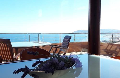 Llanca House | 70 m² House ∙ 3 bedrooms ∙ 6 guests
