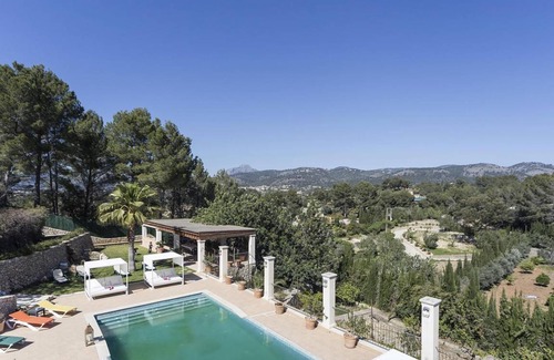 Calvia Villa | 700 m² Villa ∙ 6 bedrooms ∙ 12 guests