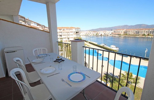 Castello d'Empuries Apartment | 72 m² Apartment ∙ 2 bedrooms ∙ 5 guests