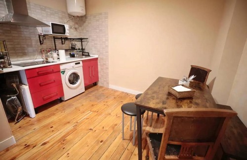 Valladolid City Centre Apartment | 75 m² Apartment ∙ 3 bedrooms ∙ 5 guests