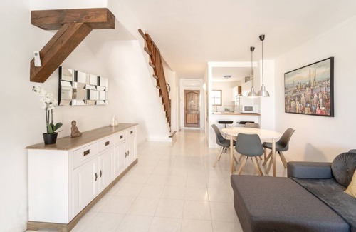 Roses Town Center House | 76 m² House ∙ 2 bedrooms ∙ 4 guests