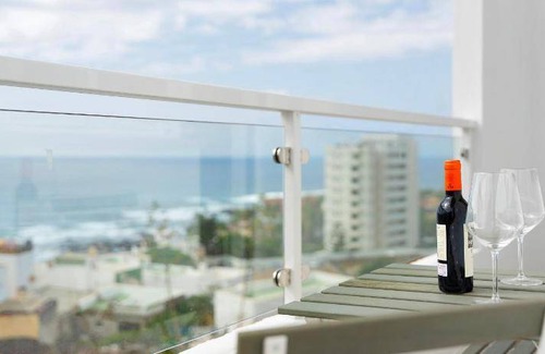 Punta del Hidalgo Apartment | 80 m² Apartment ∙ 2 bedrooms ∙ 5 guests