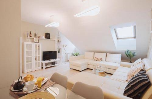Tordesillas Apartment | 80 m² Apartment ∙ 2 bedrooms ∙ 6 guests