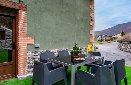 Lena House | 80 m² House ∙ 2 bedrooms ∙ 6 guests
