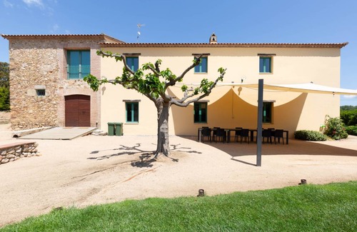 Palafolls Villa | 800 m² Villa ∙ 8 bedrooms ∙ 30 guests