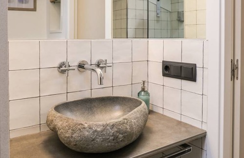 Besalu Apartment | 81 m² Apartment ∙ 1 bedroom ∙ 3 guests