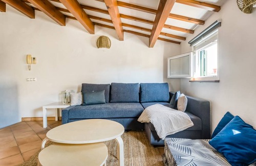 Mahon House | 82 m² House ∙ 1 bedroom ∙ 2 guests