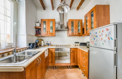 Mahon House | 82 m² House ∙ 1 bedroom ∙ 2 guests