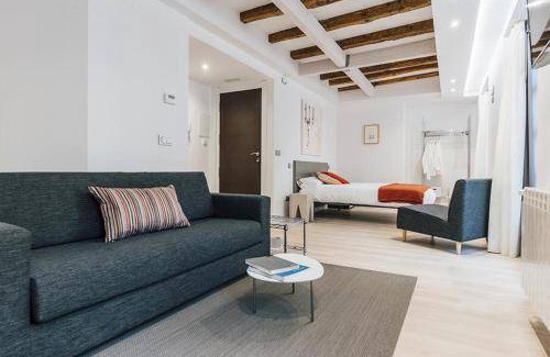 Valladolid City Centre Apartment | 85 m² Apartment ∙ 3 bedrooms ∙ 5 guests