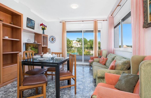 Vidreres Villa | 85 m² Villa ∙ 4 bedrooms ∙ 8 guests