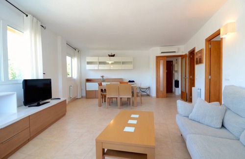 Pals Apartment | 86 m² Apartment ∙ 2 bedrooms ∙ 4 guests