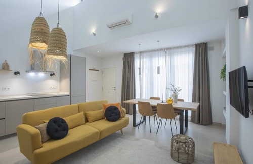 Plaza de Toros Vieja Apartment | 86 m² Apartment ∙ 3 bedrooms ∙ 6 guests