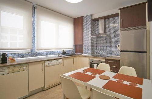 Ponferrada Apartment | 87 m² Apartment ∙ 3 bedrooms ∙ 8 guests