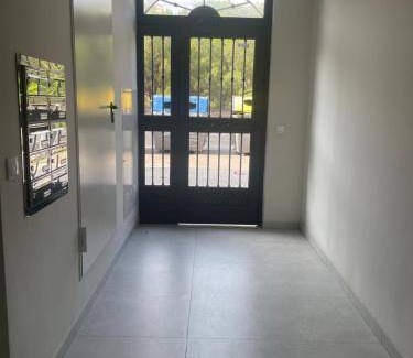 Nou Moles Apartment | 90 m² Apartment ∙ 2 bedrooms ∙ 4 guests