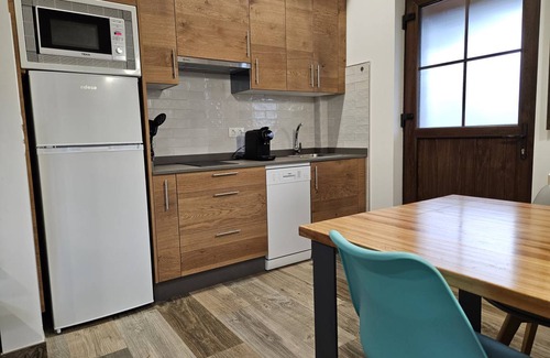 Serantes Apartment | 90 m² Apartment ∙ 2 bedrooms ∙ 4 guests