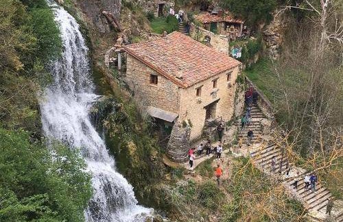 Orbaneja del Castillo House | 90 m² House ∙ 3 bedrooms ∙ 6 guests