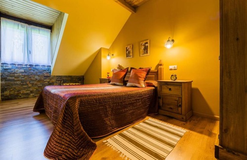 Caboalles de Abajo House | 90 m² House ∙ 2 bedrooms ∙ 4 guests