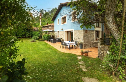 Rales House | 90 m² House ∙ 2 bedrooms ∙ 4 guests