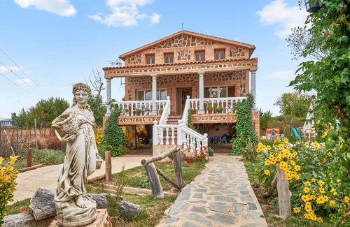 Porzuna Villa | 90 m² Villa ∙ 3 bedrooms ∙ 6 guests