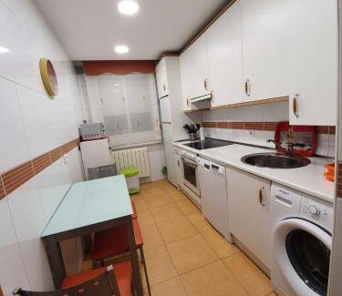 Burgos Apartment | 95 m² Apartment ∙ 3 bedrooms ∙ 6 guests