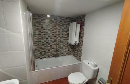 Granon Hostel | Albergue de Nuestra Señora Carrasquedo