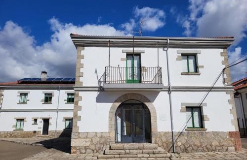 Poladura de la Tercia Hostel | Albergue de Villamanín