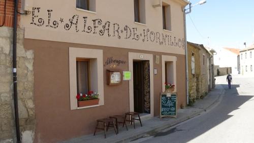 Hornillos del Camino Hostel | Albergue El Alfar/Pilgrim Hostel