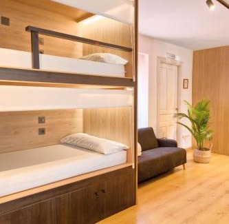 Ledigos Hostel | Albergue LaMorena