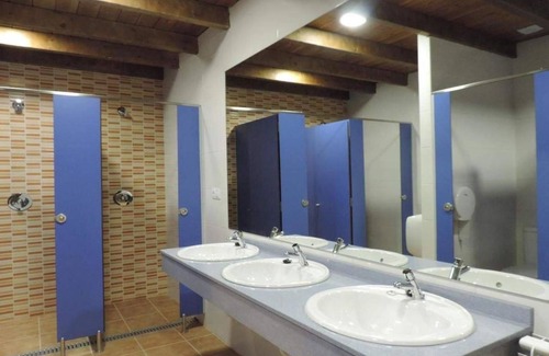 Santa Olaja de la Ribera Hostel | Albergue Santo Tomás de Canterbury - Hostel