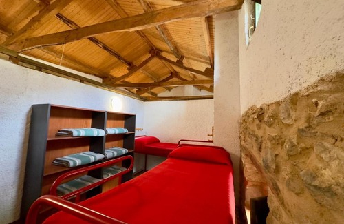 Cubillas de Arbas Hostel | Albergue Valle de Arbas