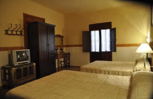 Huerta de Arriba Hostel | Aljibe de Monastrell
