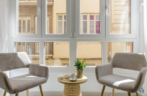 La Merced Apartment | Amazonia Center Apartment Living4malaga