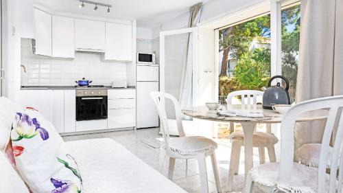 Palafrugell Apartment | Anc 13 BP - Llafranc