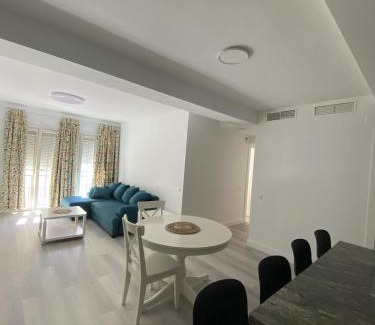 Carihuela Apartment | Apartamento Carihuela