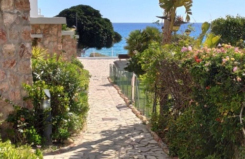 La Parata Apartment | Apartamento en Primera Linea de Playa