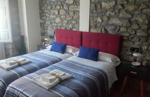 Villaviciosa Apartment | Apartamentos Hevia