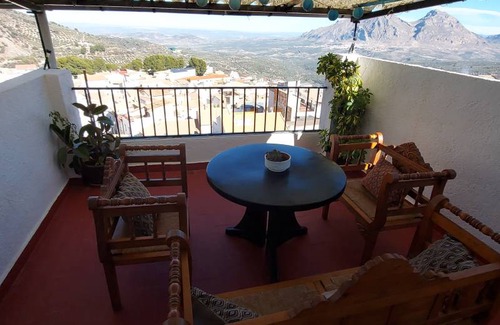 Albanchez de Magina Apartment | Apartment ∙ 8 guests