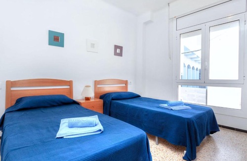 Llanca Apartment | Apartment Blue Ocean-1