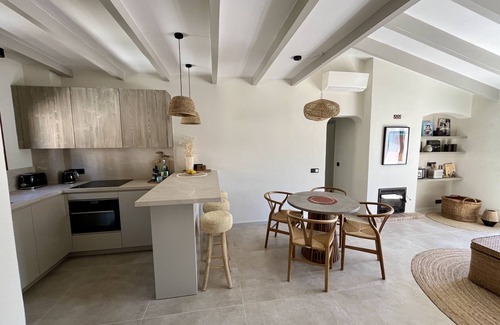 Soller Apartment | Apartment with spectacular sea views in Port de Soller (AC/WIFI).