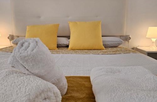 Carihuela Apartment | APTO TANEZ TORREMOLINOS, a