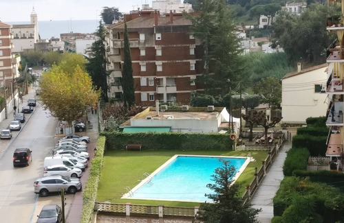 Sant Vicenc de Montalt Apartment | Attic with 3 rooms, swimming pool, views and close to the beach