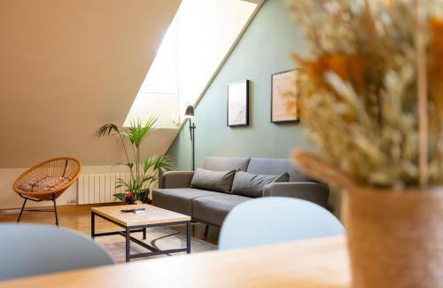 Burgos Apartment | Atuaire Home La Merced en el centro histórico de Burgos PARKING INCLUIDO