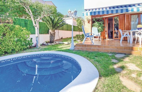 Santa Susanna House | Awesome home in Santa Susanna with WiFi