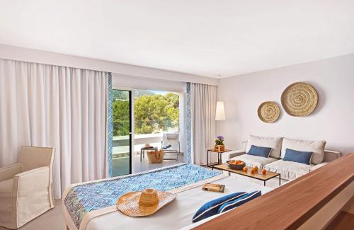Camp de Mar Apartment | Bahia Suites Camp de Mar
