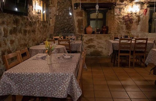 Hortiguela Bed & Breakfast | Bed and breakfast ∙ 3 guests