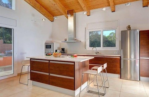 Begur Villa | *BEGUR VILLA* 4 Bedrooms | Private Pool | Free WIFI | BBQ