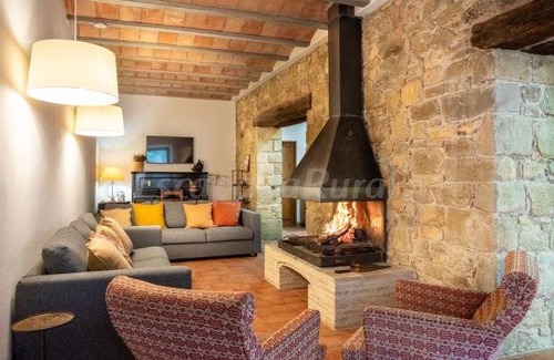 Pins Cottage | Cabin ∙ 21 bedrooms ∙ 19 guests