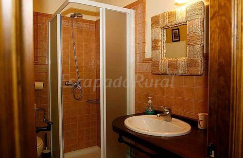 Villamayor Cottage | Cabin ∙ 3 bedrooms ∙ 8 guests