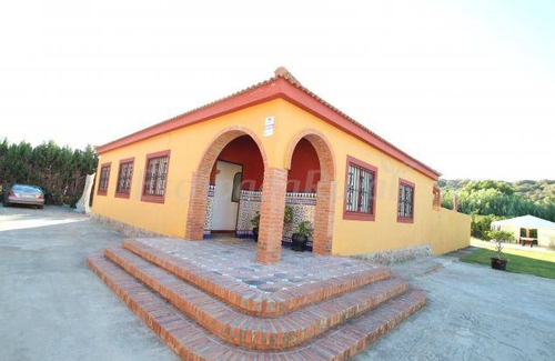 Los Barrios Cottage | Cabin ∙ 4 bedrooms ∙ 14 guests