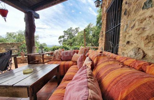 Aracena Cottage | Cabin ∙ 4 bedrooms ∙ 10 guests